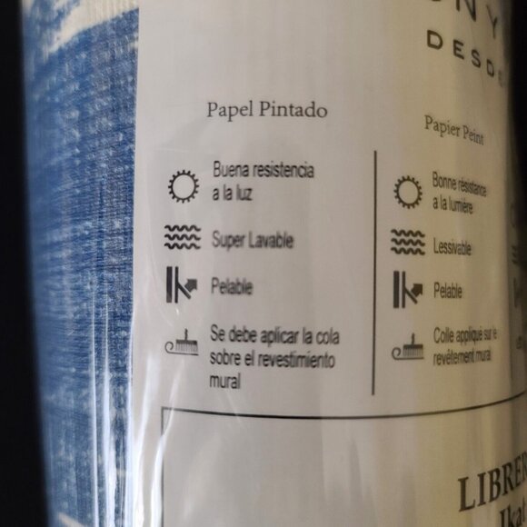 Gaston Y Daniela Wallpaper Libreria Ikat Azul GDW-5446-002 27.5 in X 32.8 ft NEW - Picture 8 of 9